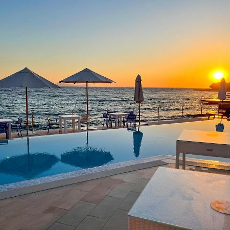 Luxury Two-Floor Apartment In Petrcane With Garden And Pool Luaran gambar