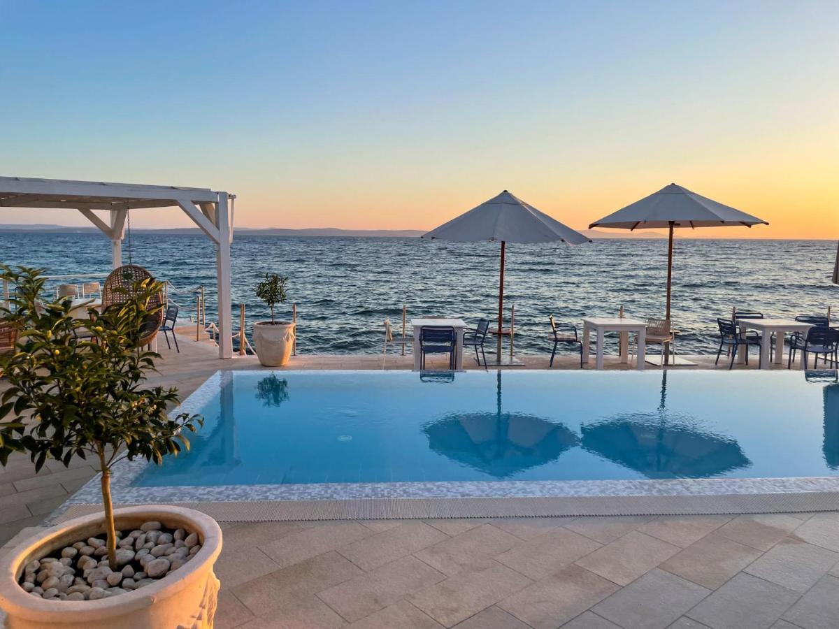 Luxury Two-Floor Apartment In Petrcane With Garden And Pool Luaran gambar