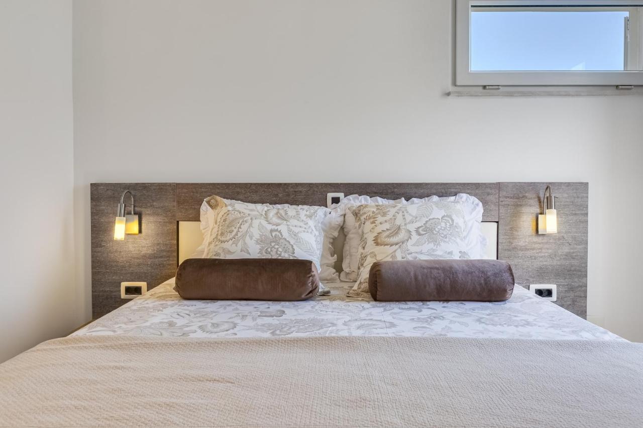 Luxury Two-Floor Apartment In Petrcane With Garden And Pool Luaran gambar