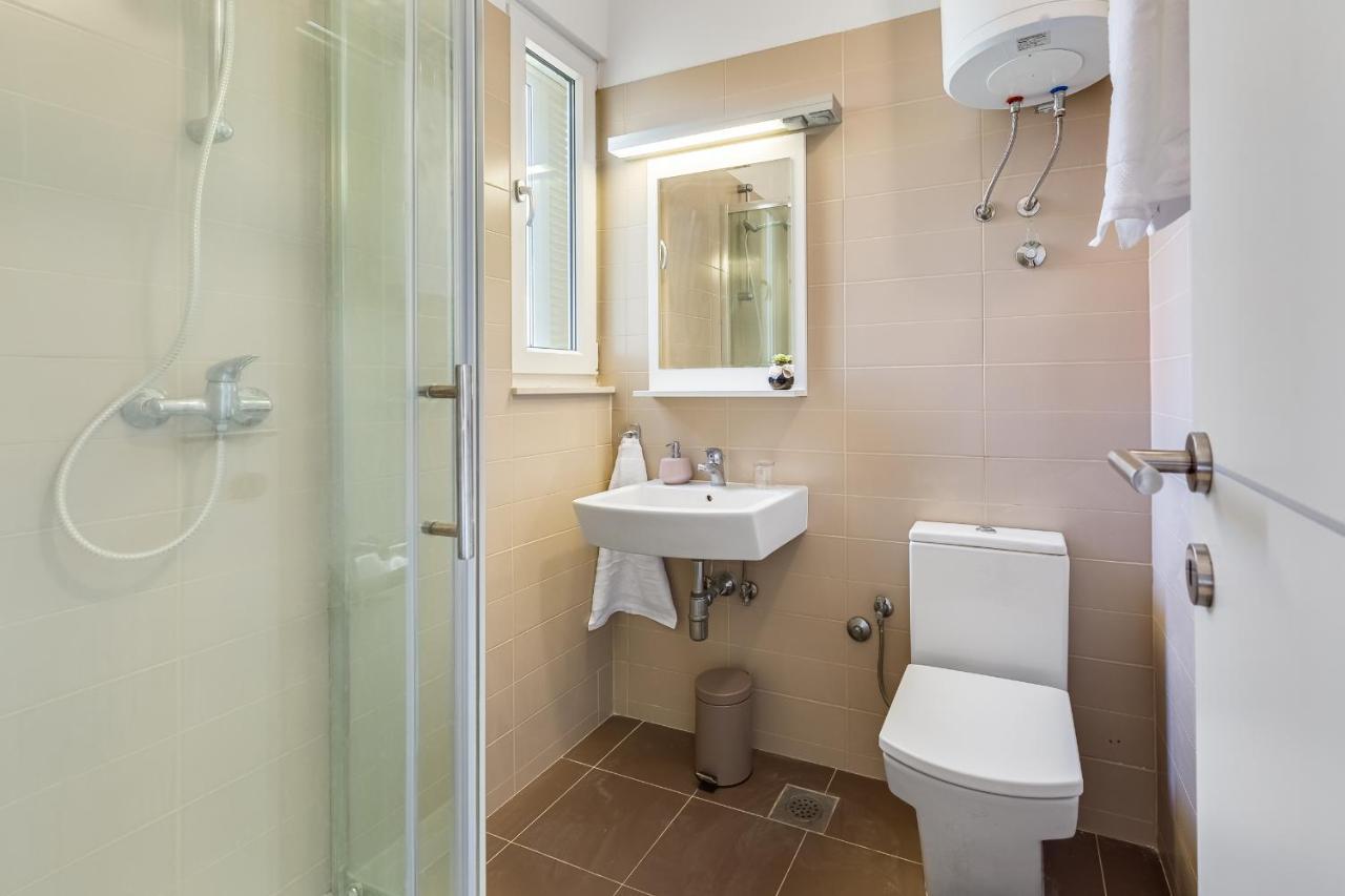 Luxury Two-Floor Apartment In Petrcane With Garden And Pool Luaran gambar