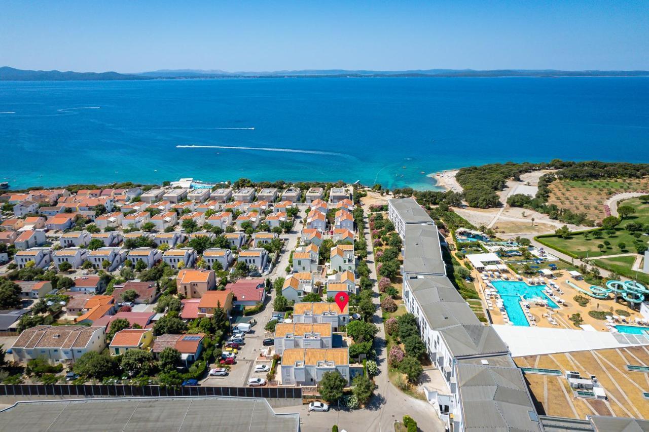 Luxury Two-Floor Apartment In Petrcane With Garden And Pool Luaran gambar
