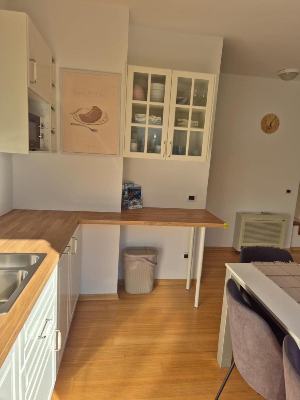 Luxury Two-Floor Apartment In Petrcane With Garden And Pool Luaran gambar