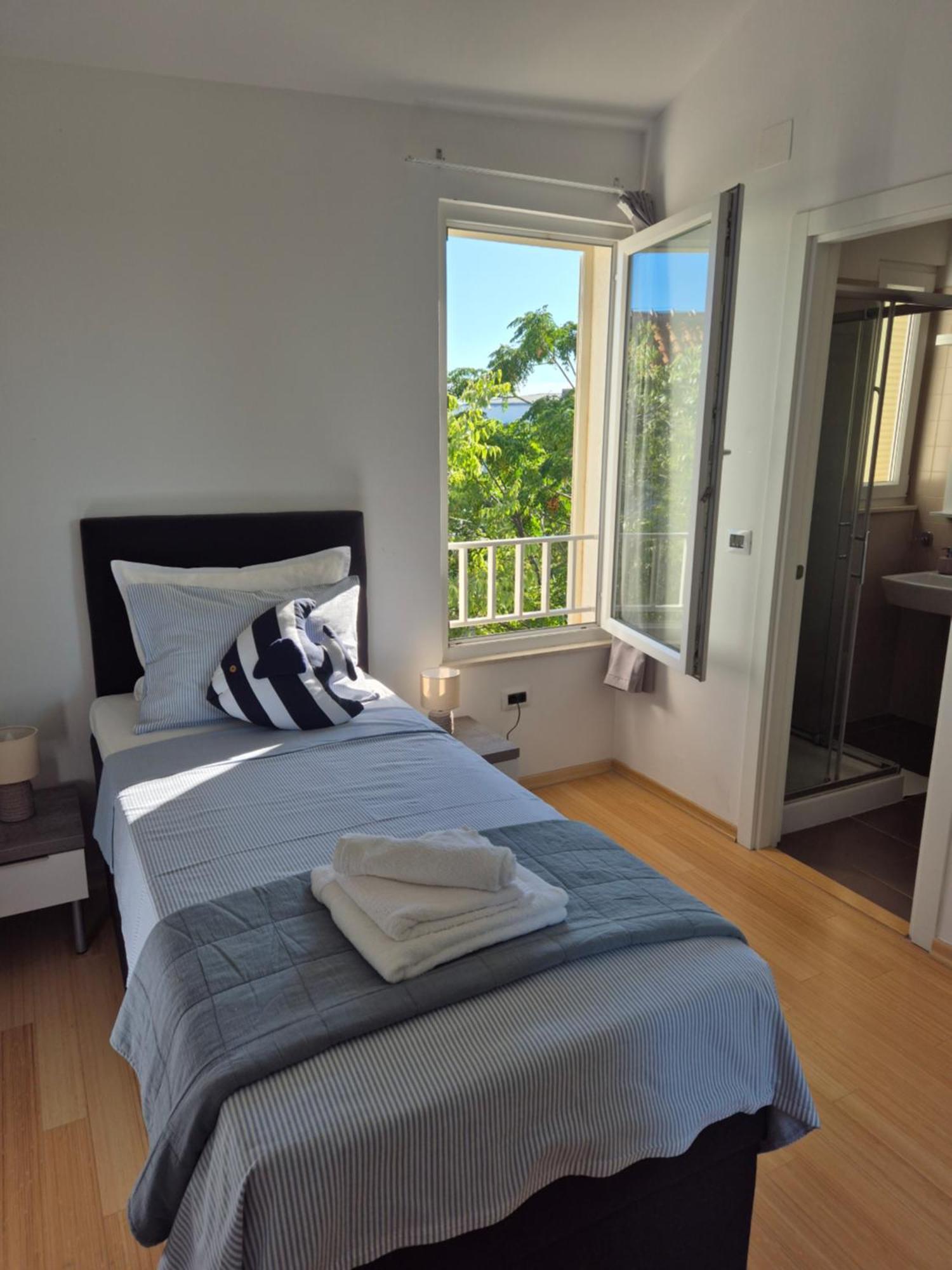 Luxury Two-Floor Apartment In Petrcane With Garden And Pool Luaran gambar